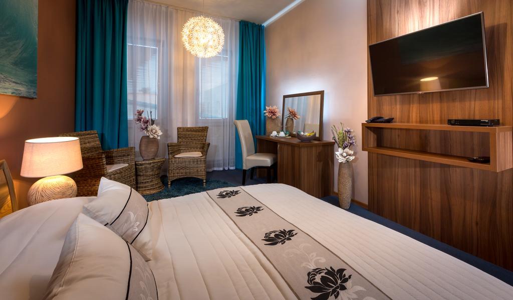 Sareza Hotel Острава Экстерьер фото